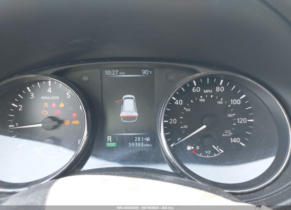 2017 NISSAN ROGUE VIN: JN8AT2MV7HW014827
