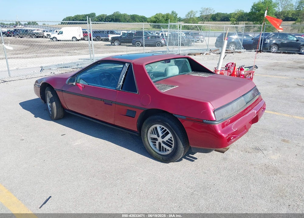 1987 PONTIAC FIERO VIN: 1G2PE11R3HP239147
