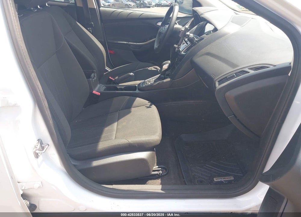 2017 FORD FOCUS VIN: 1FADP3H29HL287388