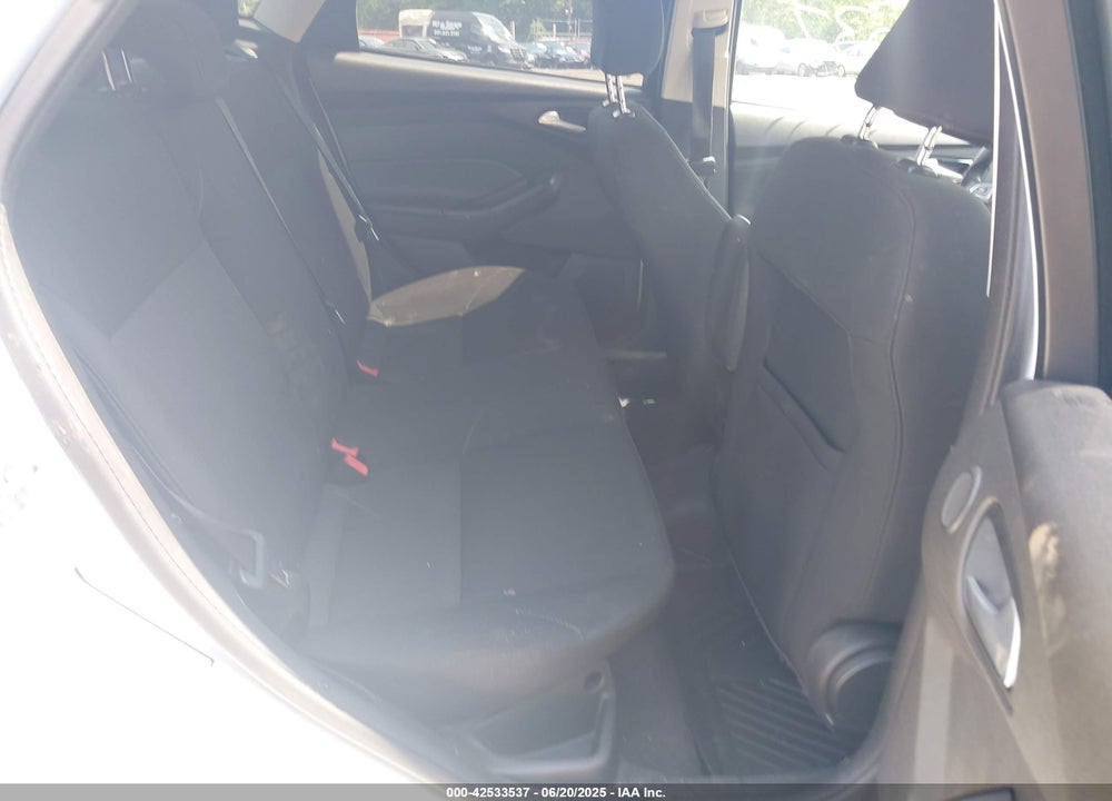 2017 FORD FOCUS VIN: 1FADP3H29HL287388