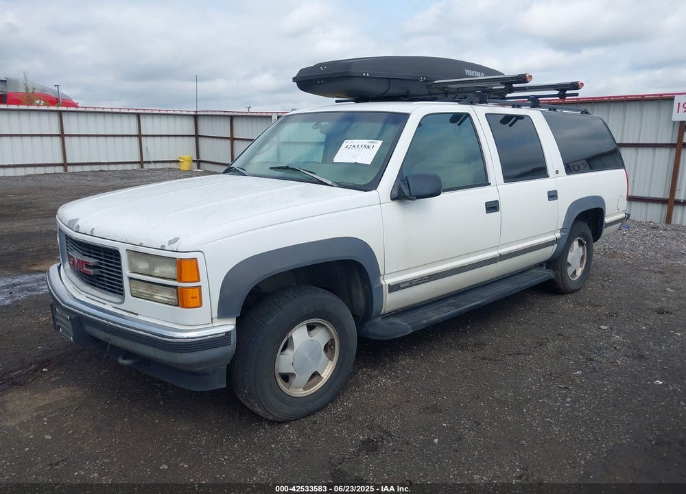 1999 GMC SUBURBAN 1500 SLT CMI VIN: 3GKFK16R2XG521294
