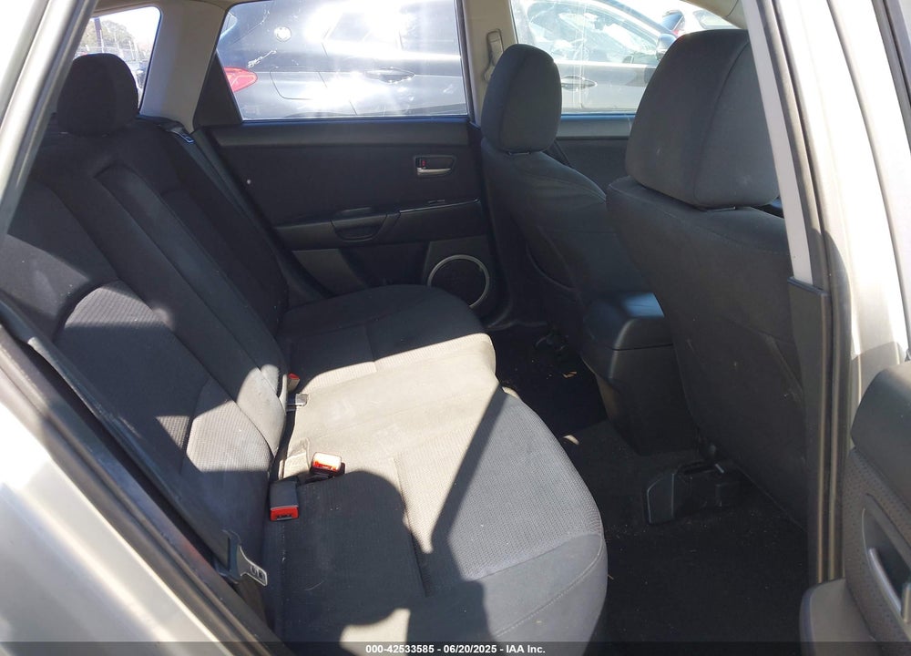 2007 MAZDA 3 S TOURING VIN: JM1BK343371687505