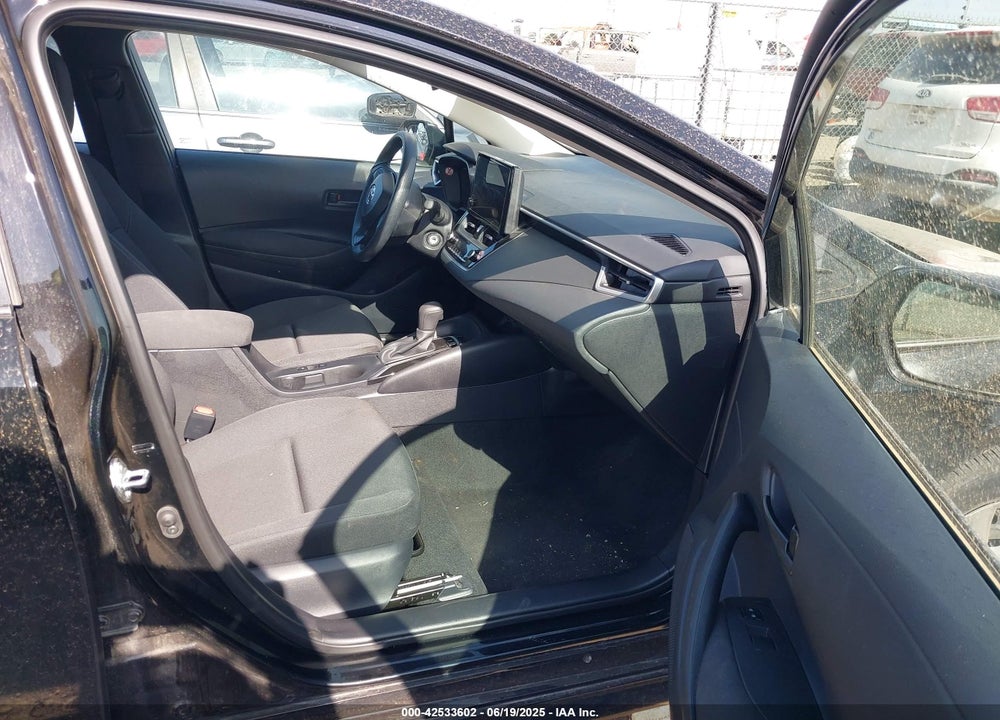 2025 TOYOTA COROLLA LE VIN: 5YFB4MDE5SP266312