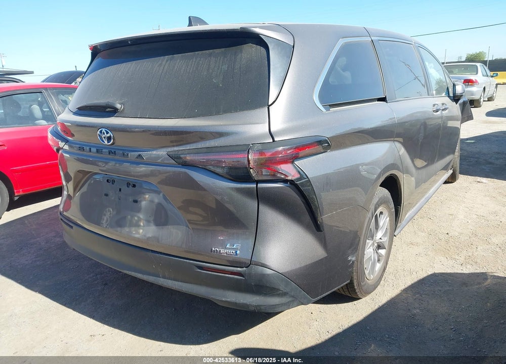 2023 TOYOTA SIENNA LE VIN: 5TDKRKEC6PS157598