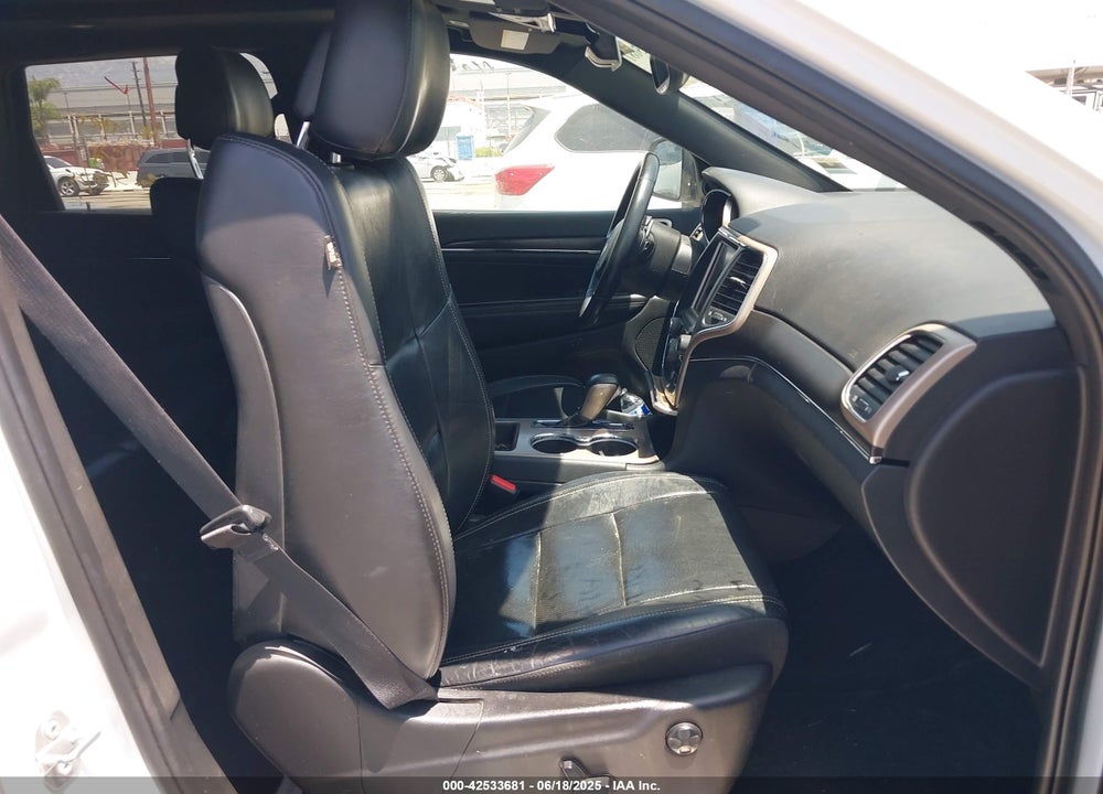 2017 JEEP GRAND CHEROKEE VIN: 1C4RJEBG9HC888382