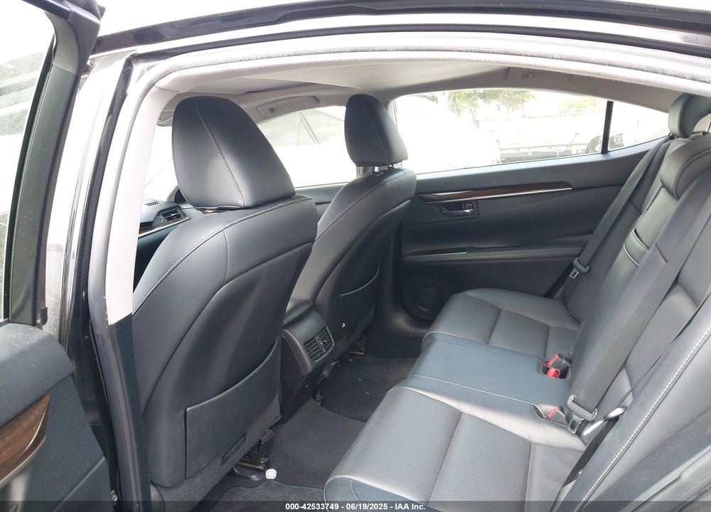2016 LEXUS ES 350 VIN: JTHBK1GG5G2220291