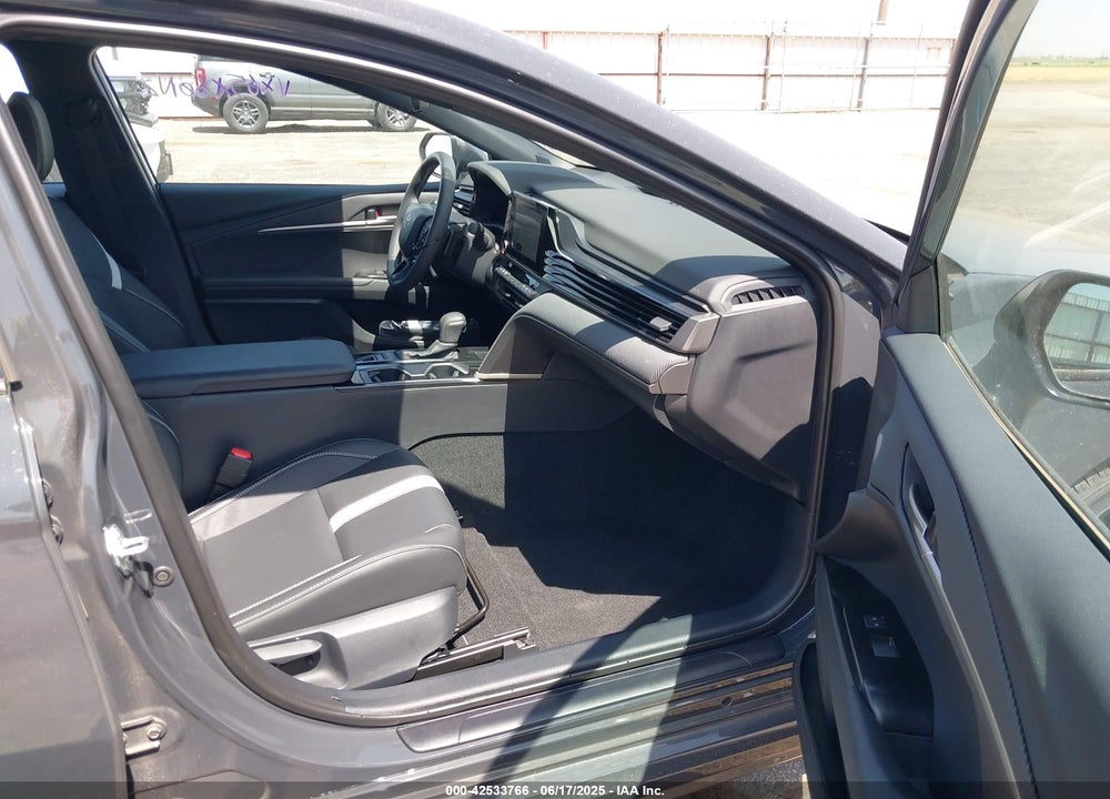 2025 TOYOTA CAMRY SE VIN: 4T1DAACKXSU118436