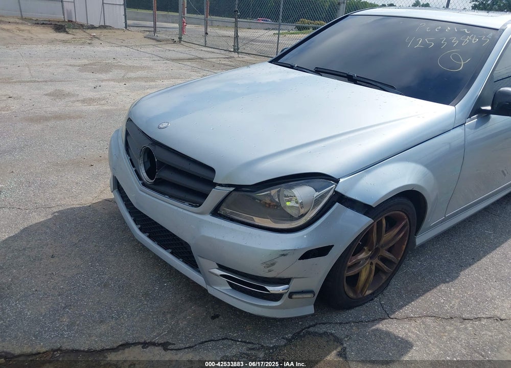 2013 MERCEDES-BENZ C 300 LUXURY 4MATIC/SPORT 4MATIC VIN: WDDGF8AB3DR280578
