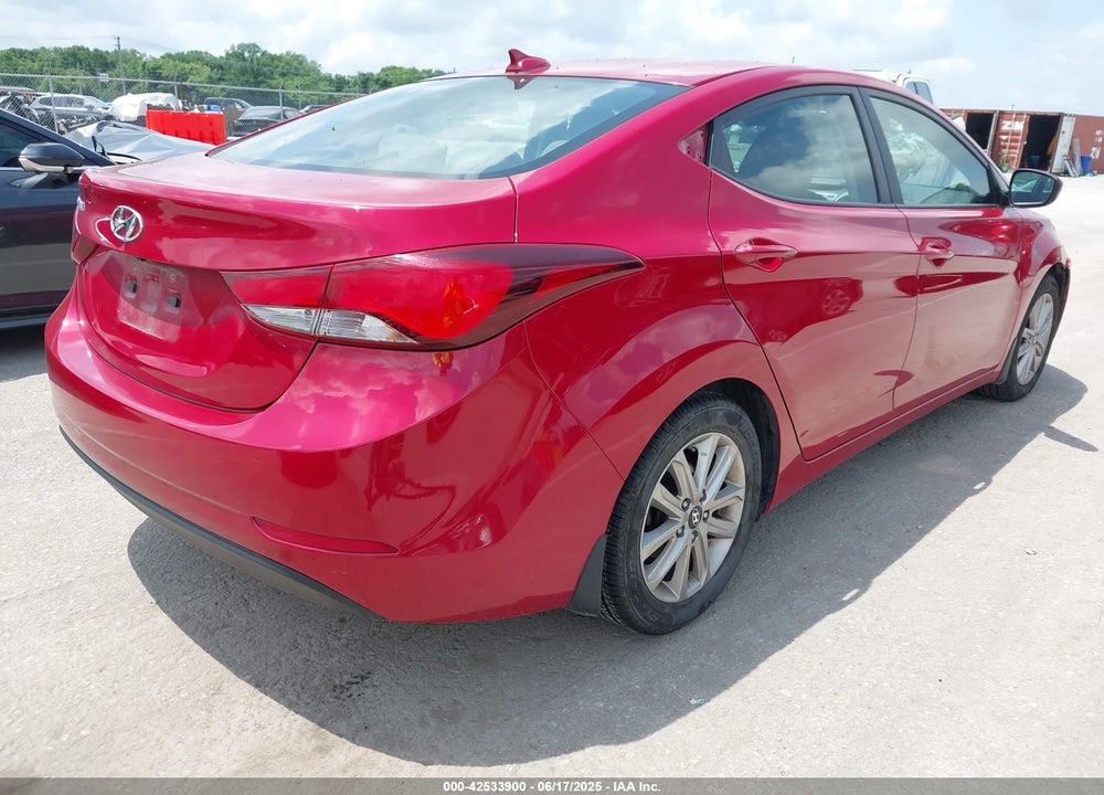 2016 HYUNDAI ELANTRA VIN: KMHDH4AE0GU519821