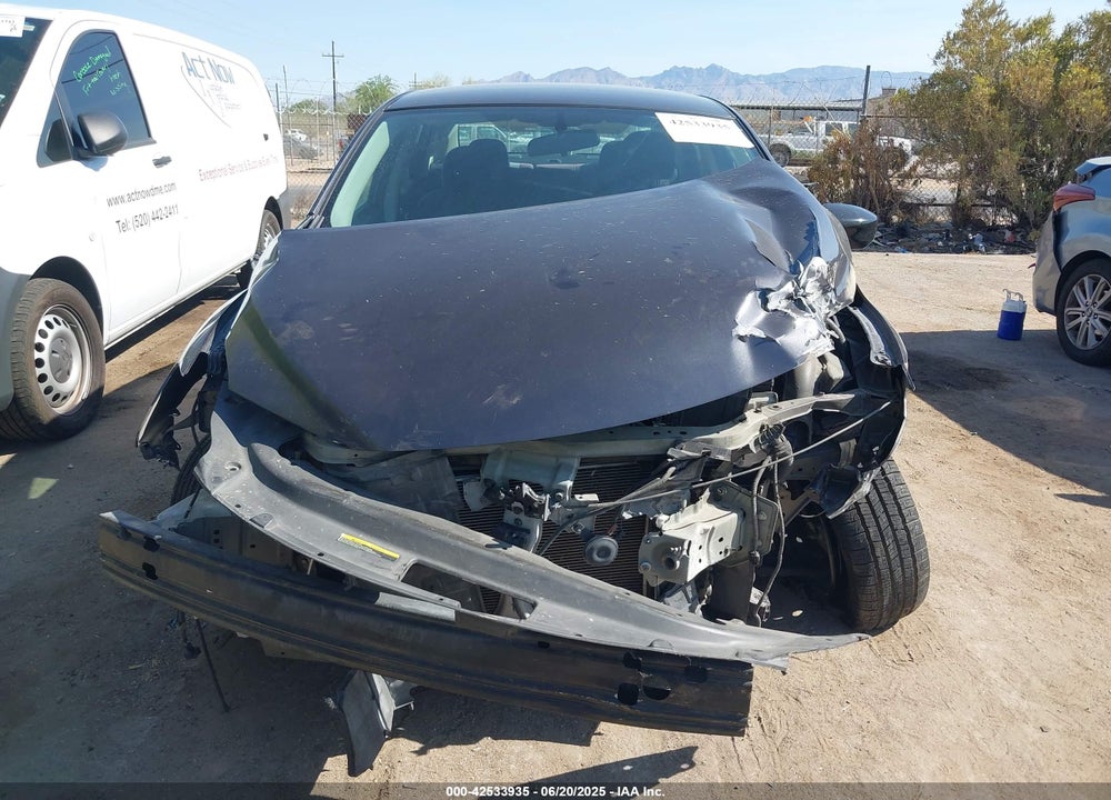 2014 NISSAN SENTRA VIN: 3N1AB7AP1EL668745