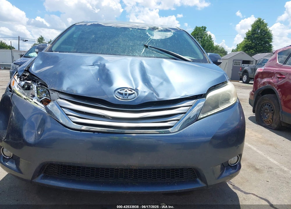 2015 TOYOTA SIENNA VIN: 5TDYK3DCXFS637048
