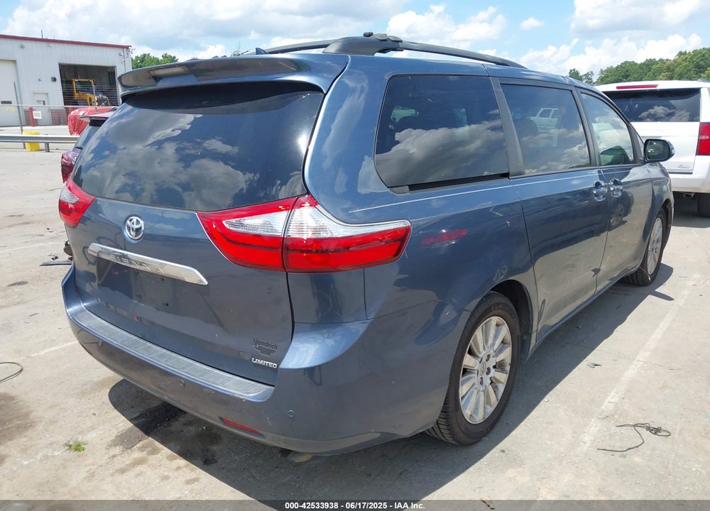 2015 TOYOTA SIENNA VIN: 5TDYK3DCXFS637048