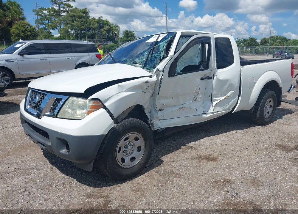 2015 NISSAN FRONTIER VIN: 1N6BD0CT1FN729393