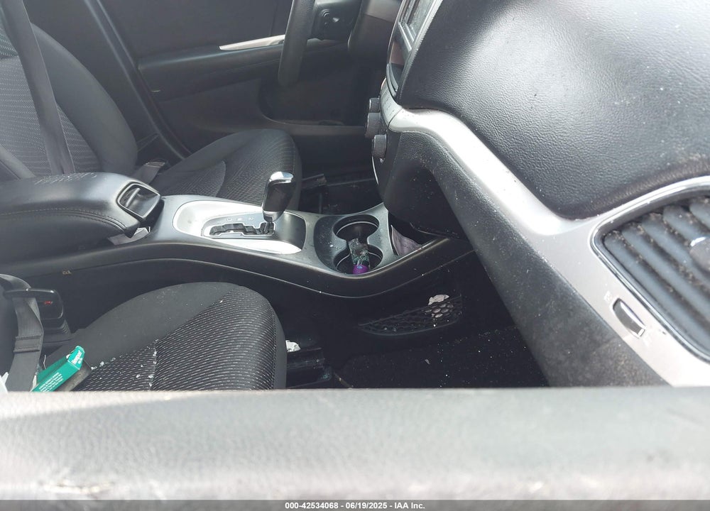 2016 DODGE JOURNEY VIN: 3C4PDCBG3GT202424