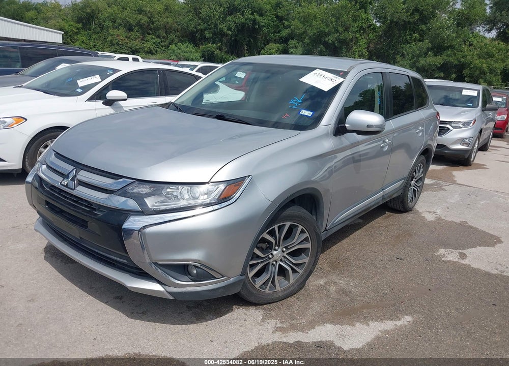 2018 MITSUBISHI OUTLANDER VIN: JA4AD3A30JZ010327
