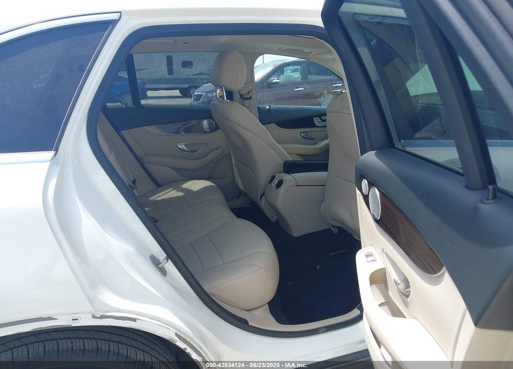 2019 MERCEDES-BENZ GLC CLASS VIN: WDC0G4JB1KV177093