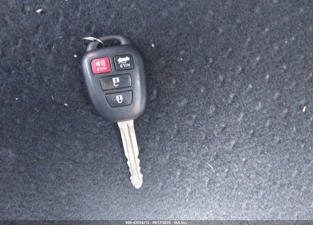 2014 TOYOTA CAMRY SE VIN: 4T1BF1FK9EU805688
