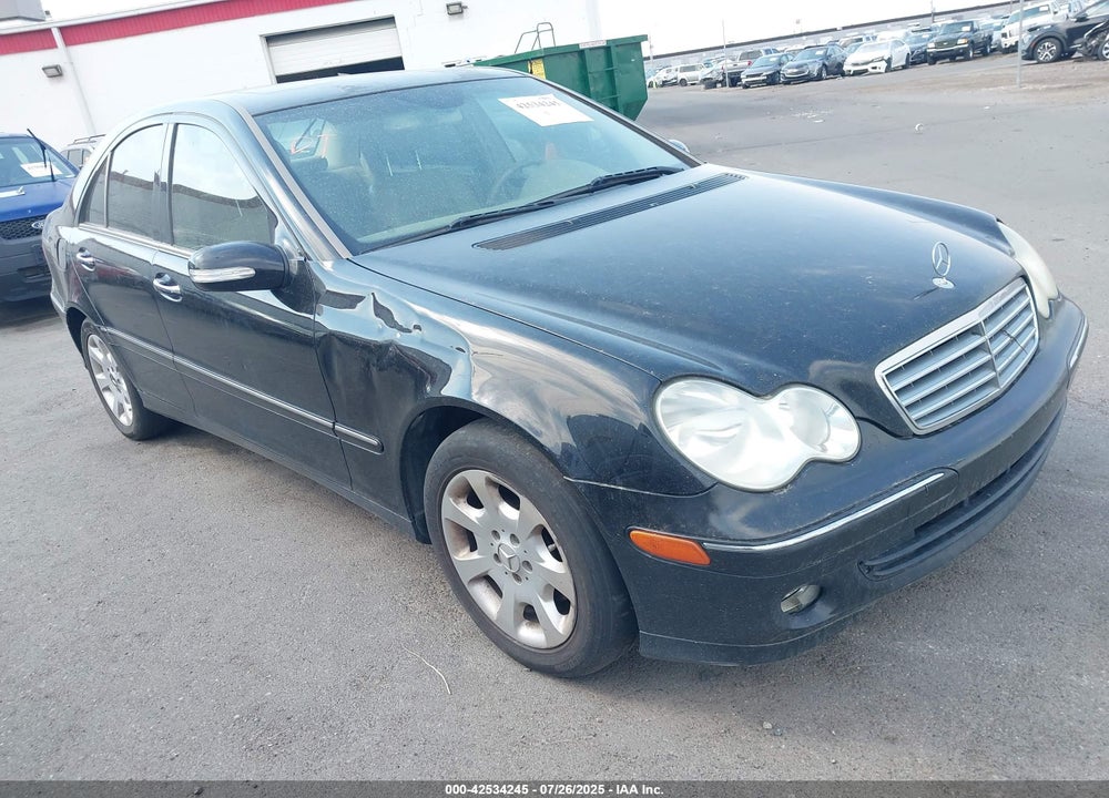 2005 MERCEDES-BENZ C 240 LUXURY 4MATIC VIN: WDBRF81JX5F637217