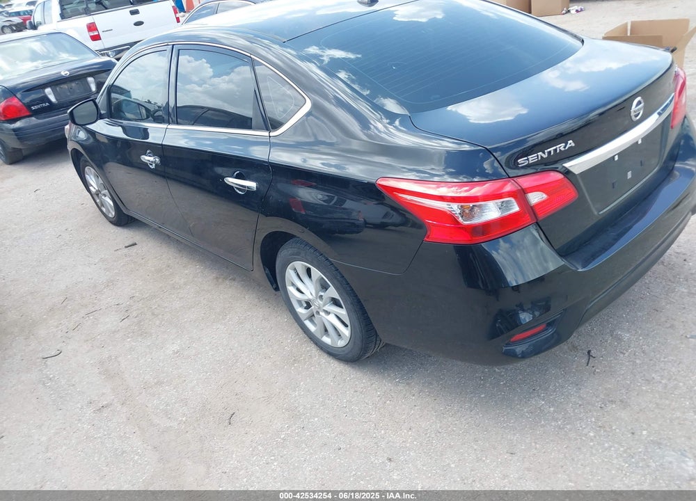2018 NISSAN SENTRA VIN: 3N1AB7AP6JY217789