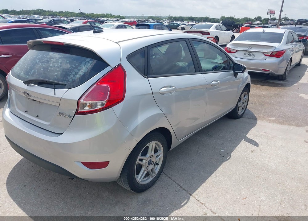 2019 FORD FIESTA SE VIN: 3FADP4EJ7KM135228