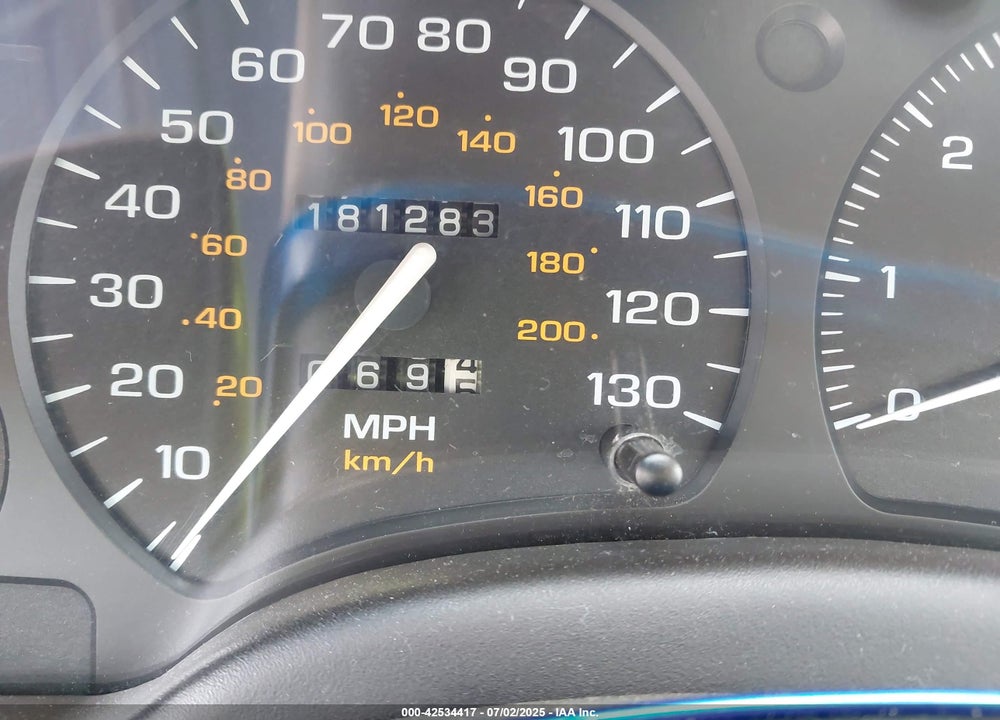1998 SATURN SL BASE (A4) VIN: 1G8ZK5275WZ142402