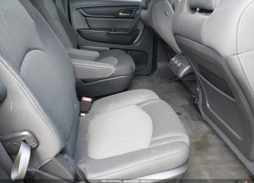 2015 CHEVROLET TRAVERSE 1LT VIN: 1GNKRGKDXFJ231425