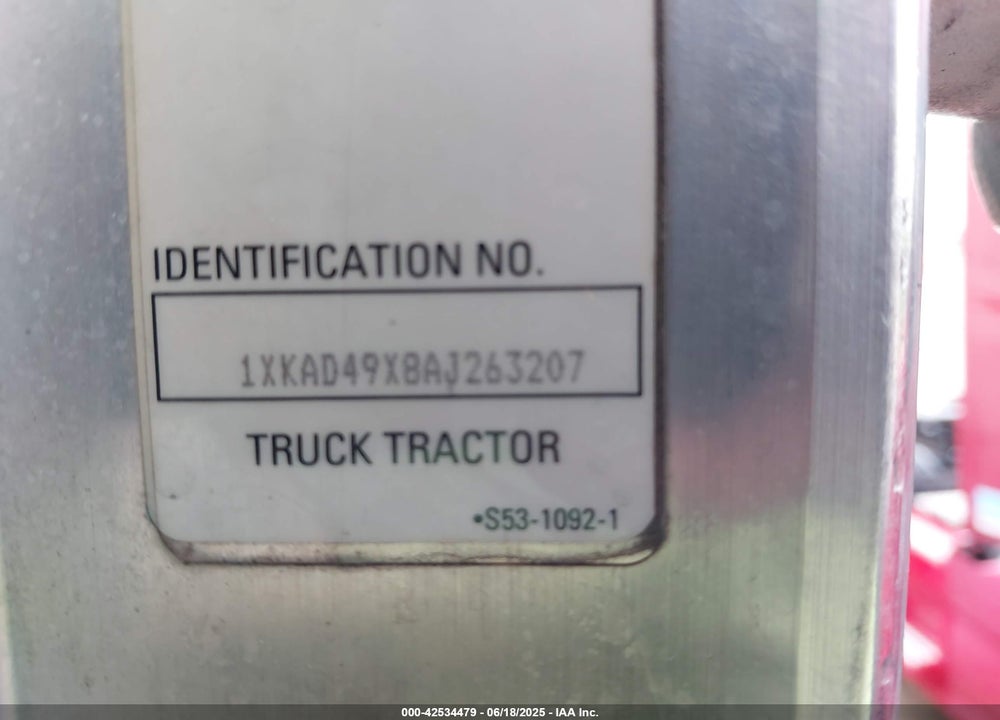 2010 KENWORTH T660 T660 VIN: 1XKAD49X8AJ263207