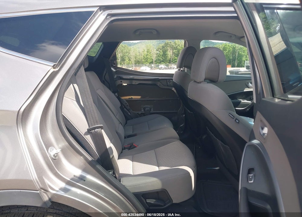 2018 HYUNDAI SANTA FE SPORT 2.4L VIN: 5NMZTDLB5JH074132