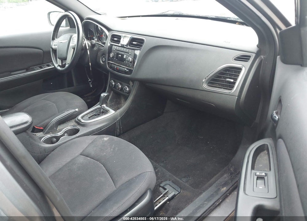 2013 CHRYSLER 200 VIN: 1C3CCBBB7DN601904