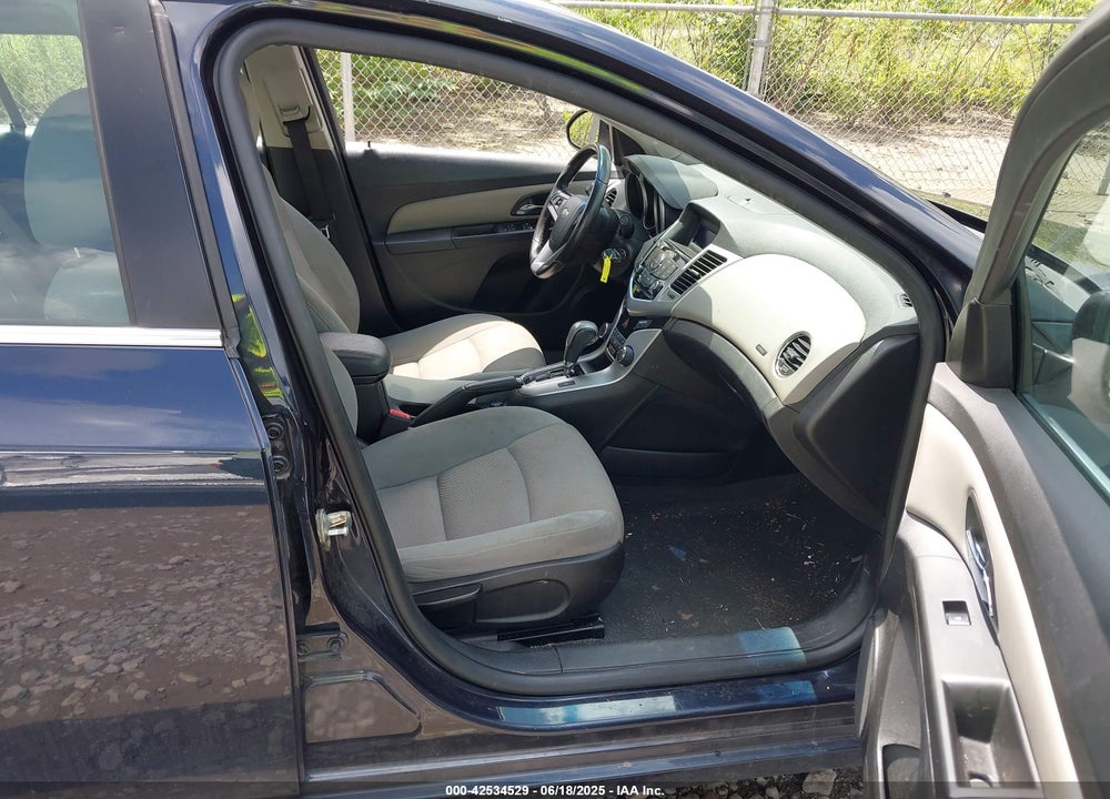 2014 CHEVROLET CRUZE VIN: 1G1PC5SB5E7454513