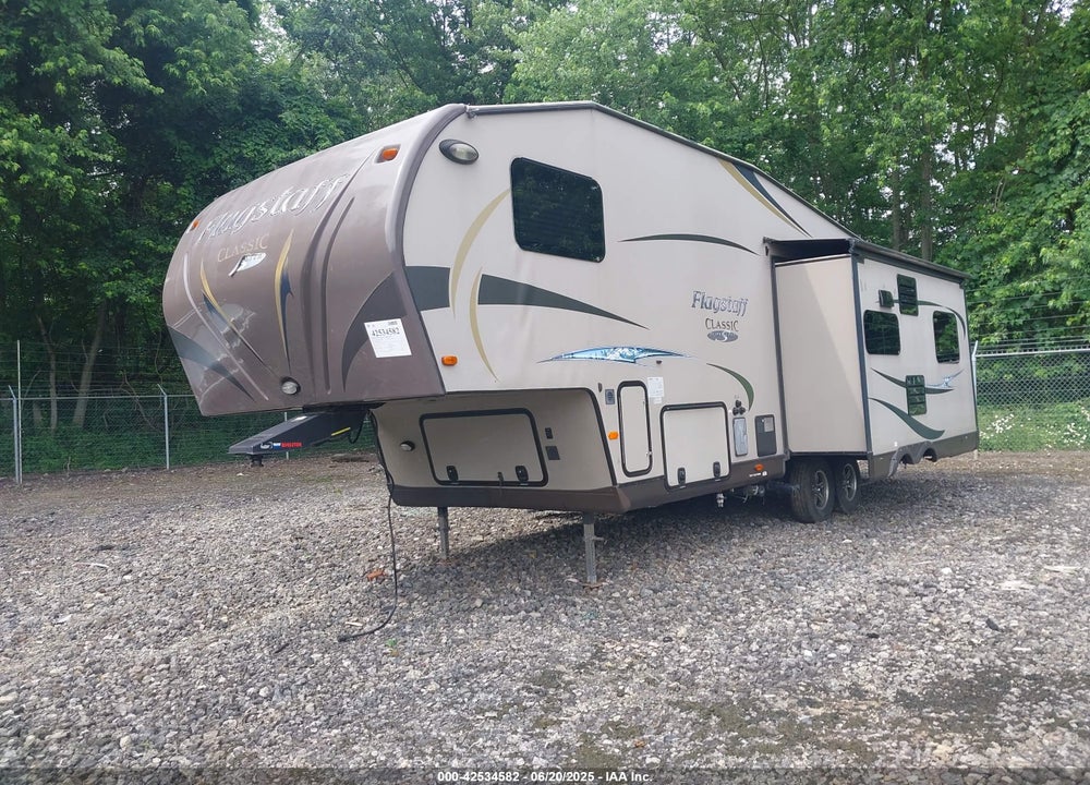 2013 FOREST RIVER FLAGSTAFF TRAVEL TRAILER VIN: 4X4FFLD28D1847588