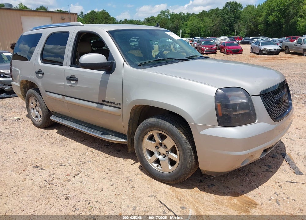 2007 GMC YUKON DENALI VIN: 1GKFK63817J270274