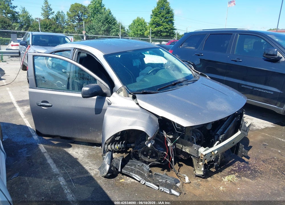 2015 NISSAN VERSA VIN: 3N1CN7AP2FL945050
