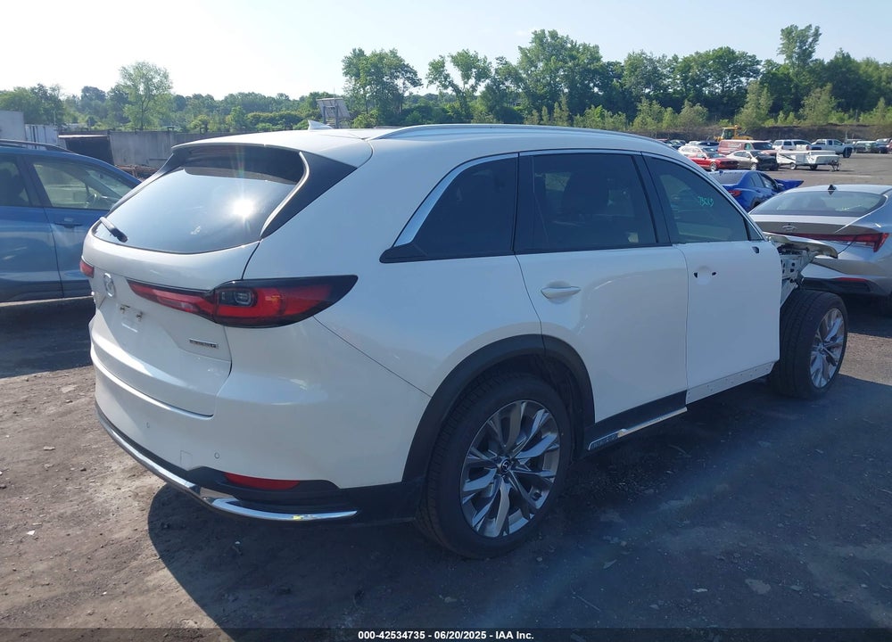 2024 MAZDA CX-90 VIN: JM3KKEHD1R1101568