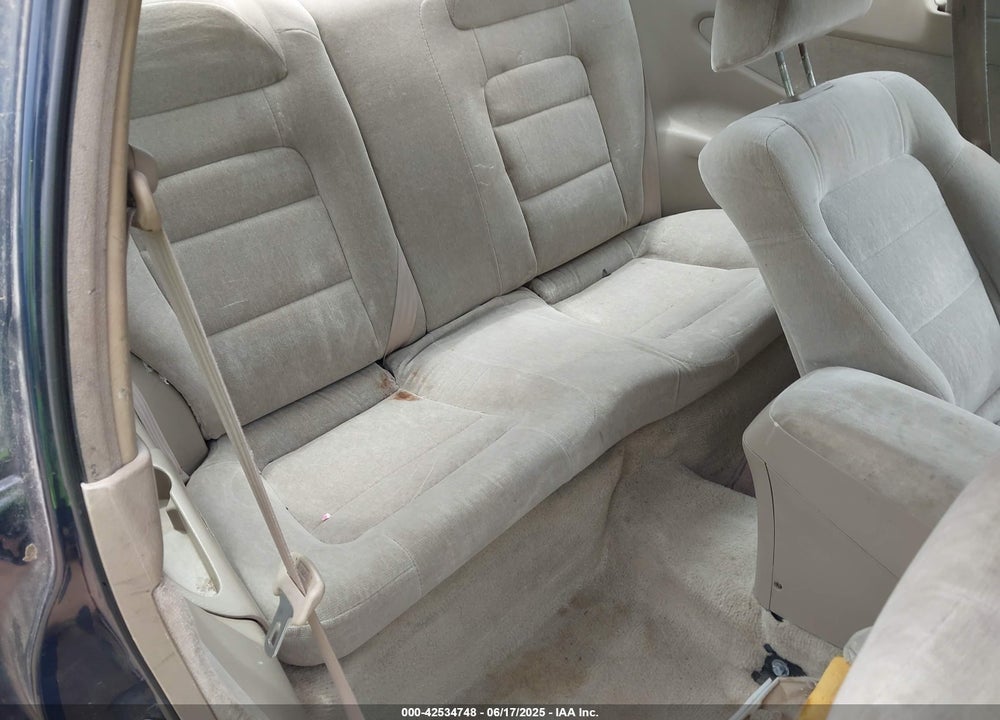 2000 HONDA ACCORD 2.3 EX VIN: 1HGCG3278YA009184