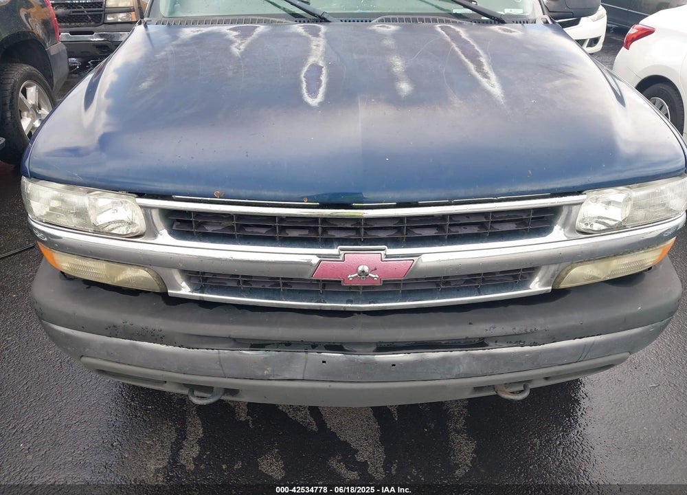 2003 CHEVROLET TAHOE LS VIN: 1GNEK13Z93R212757