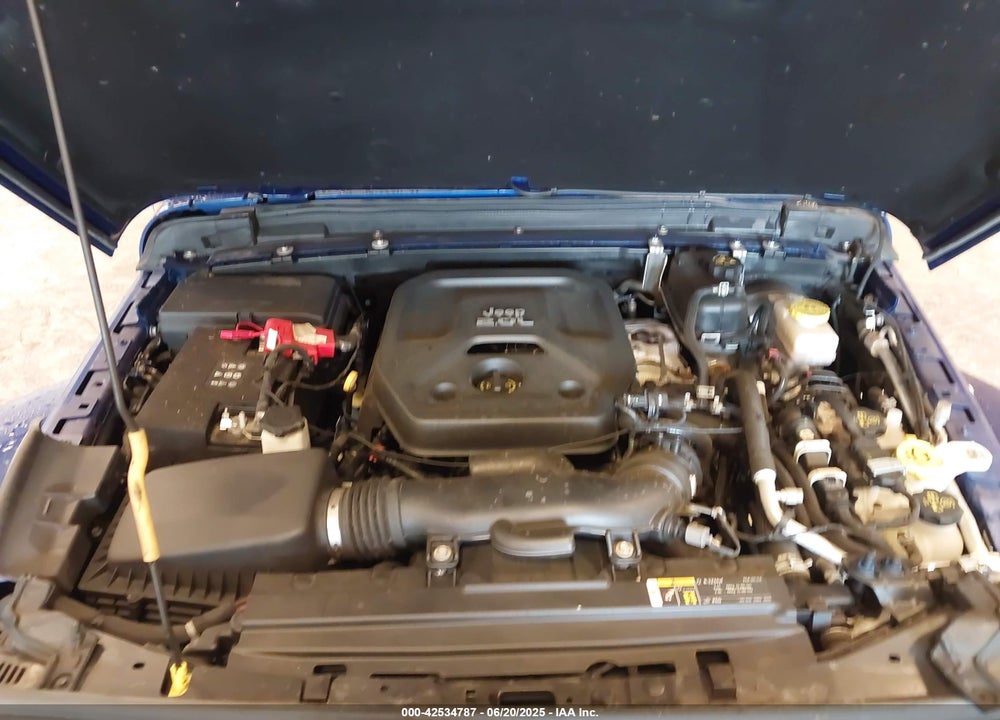 2019 JEEP WRANGLER UNLIMITED VIN: 1C4HJXEN8KW520136