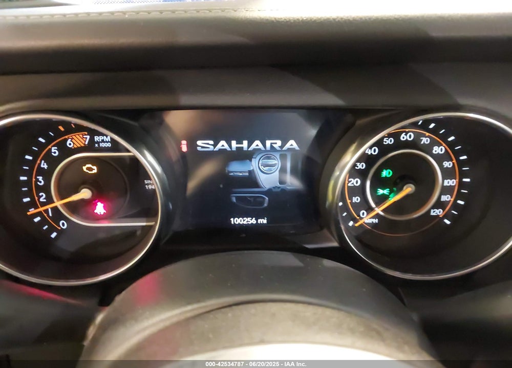 2019 JEEP WRANGLER UNLIMITED VIN: 1C4HJXEN8KW520136