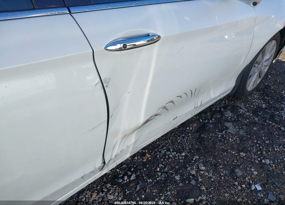 2014 HONDA ACCORD EX-L V-6 VIN: 1HGCR3F83EA010574