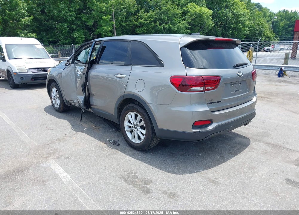 2019 KIA SORENTO VIN: 5XYPG4A37KG438974