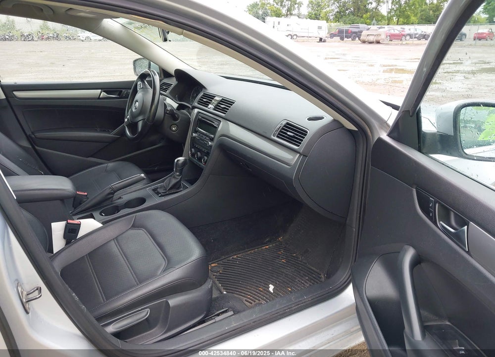 2014 VOLKSWAGEN PASSAT 1.8T WOLFSBURG EDITION VIN: 1VWAT7A33EC035714