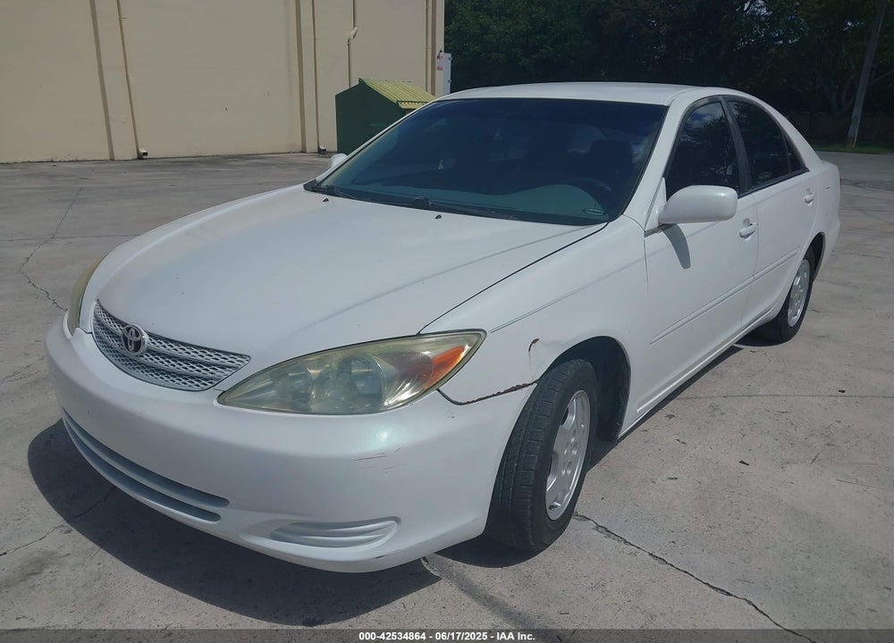 2002 TOYOTA CAMRY LE V6 VIN: 4T1BF32K42U007564