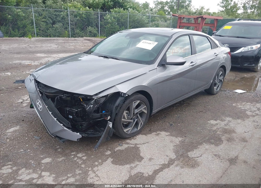2025 HYUNDAI ELANTRA VIN: KMHLS4DGXSU860663