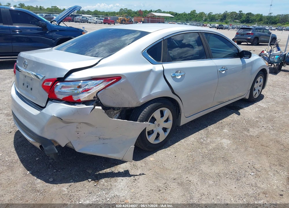 2016 NISSAN ALTIMA VIN: 1N4AL3AP1GN387492