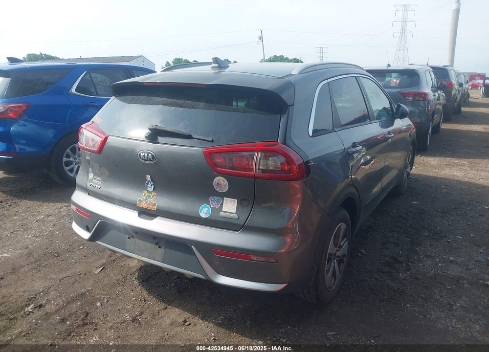 2018 KIA NIRO VIN: KNDCB3LC4J5138885