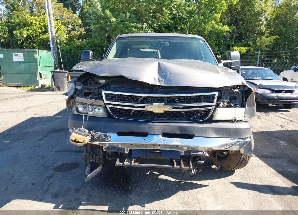 2006 CHEVROLET SILVERADO 2500HD VIN: 1GCHK23U66F262778