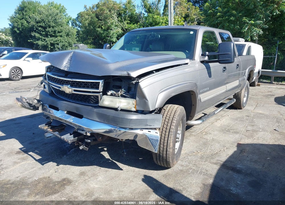 2006 CHEVROLET SILVERADO 2500HD VIN: 1GCHK23U66F262778