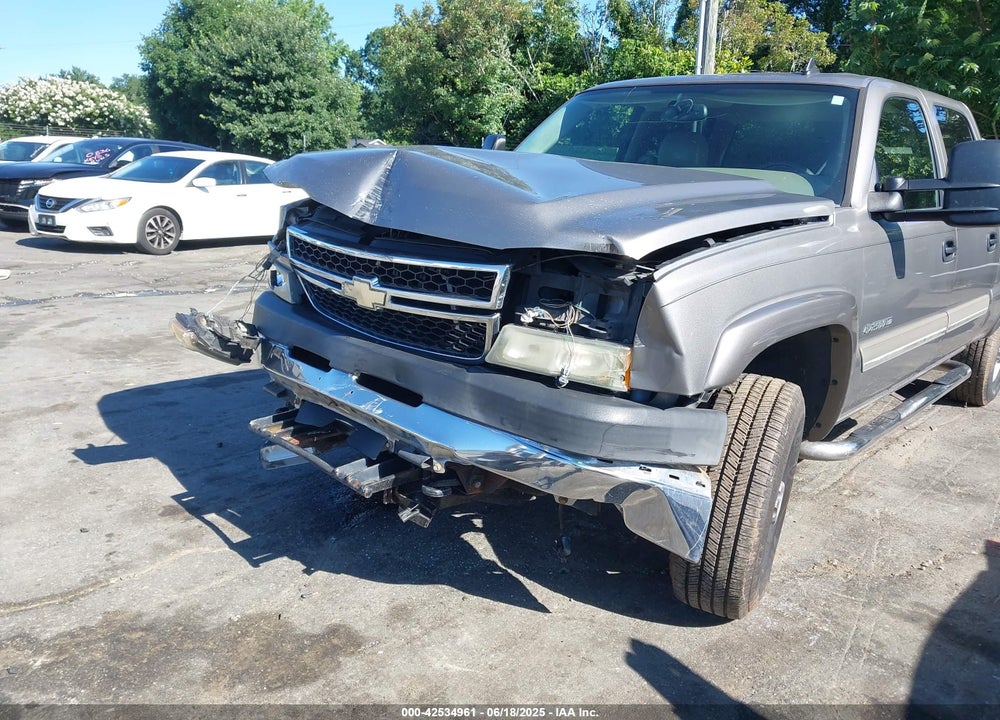 2006 CHEVROLET SILVERADO 2500HD VIN: 1GCHK23U66F262778