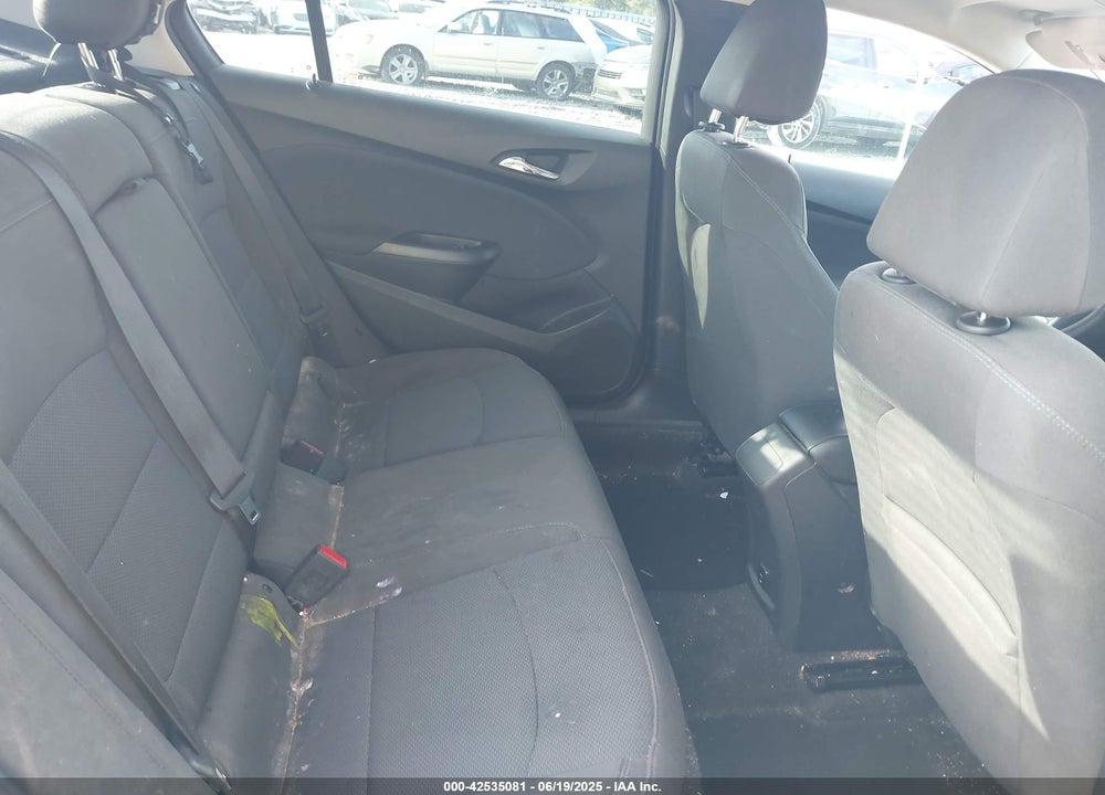 2018 CHEVROLET CRUZE VIN: 1G1BE5SM9J7130285