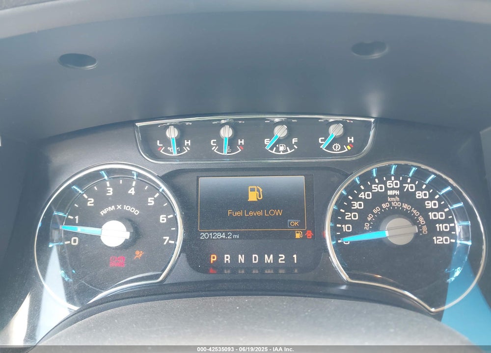 2014 FORD F-150 LARIAT VIN: 1FTFW1EF1EKF01373